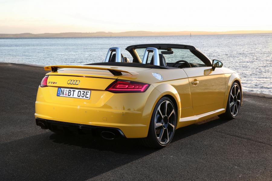  Audi TT RS Roadster (8S) 2017 года  (AU) (фото 20 из 40)